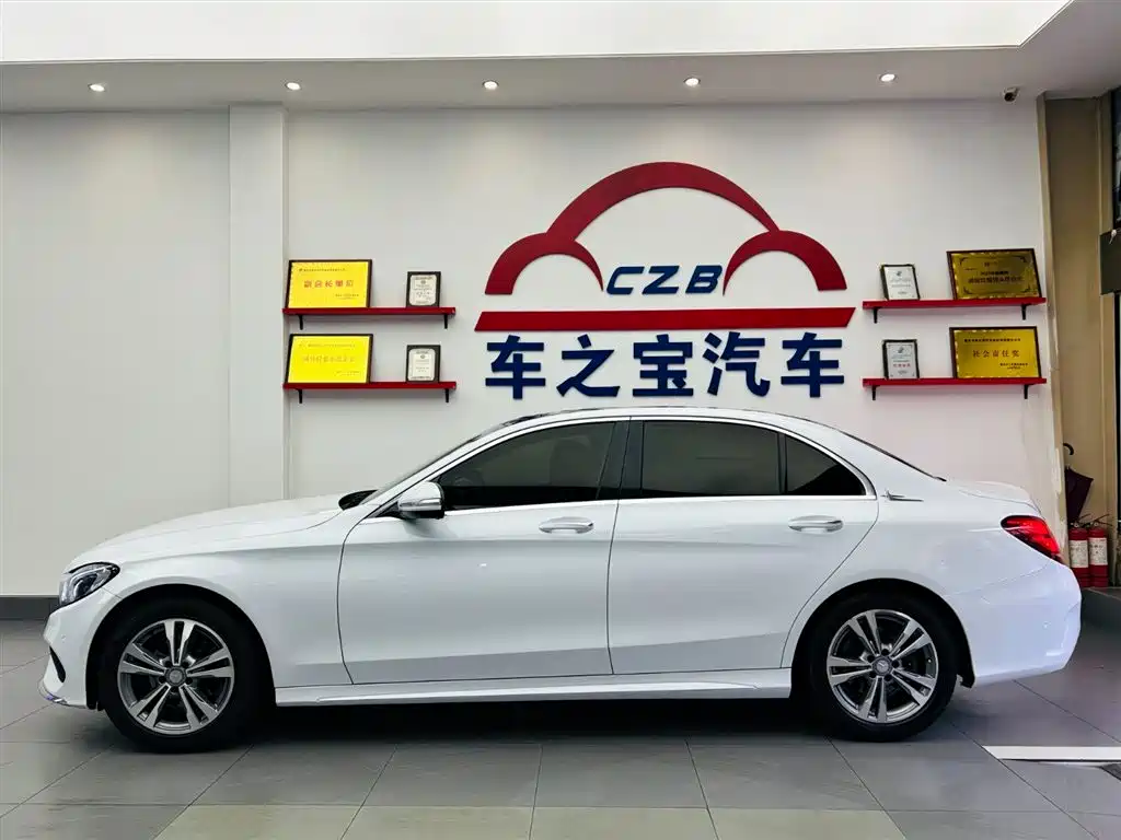 Mercedes-Benz C-Class 2016 C 200 L Sports купить на сайте DeffCars