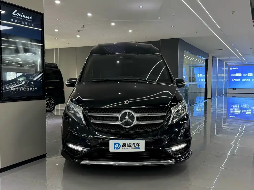Mercedes-Benz V-Class 2021 V 260 L Long Wheelbase Luxury Edition купить на сайте DeffCars
