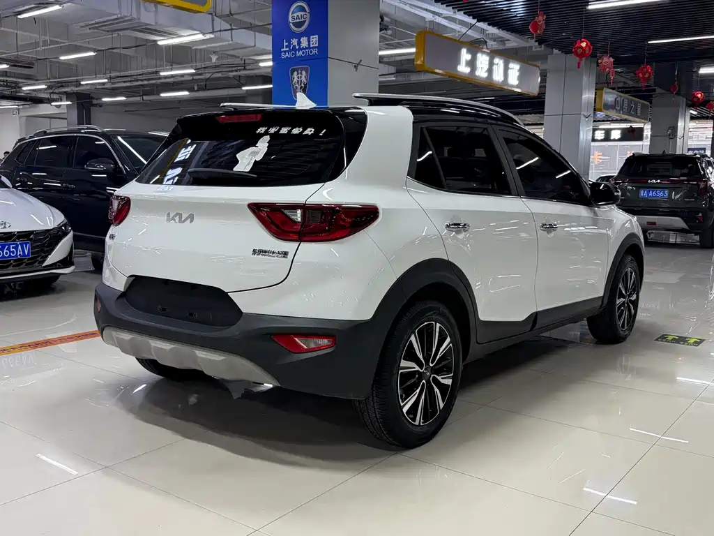 Yipao 2021 1.4L CVT fun sunroof model купить на сайте DeffCars