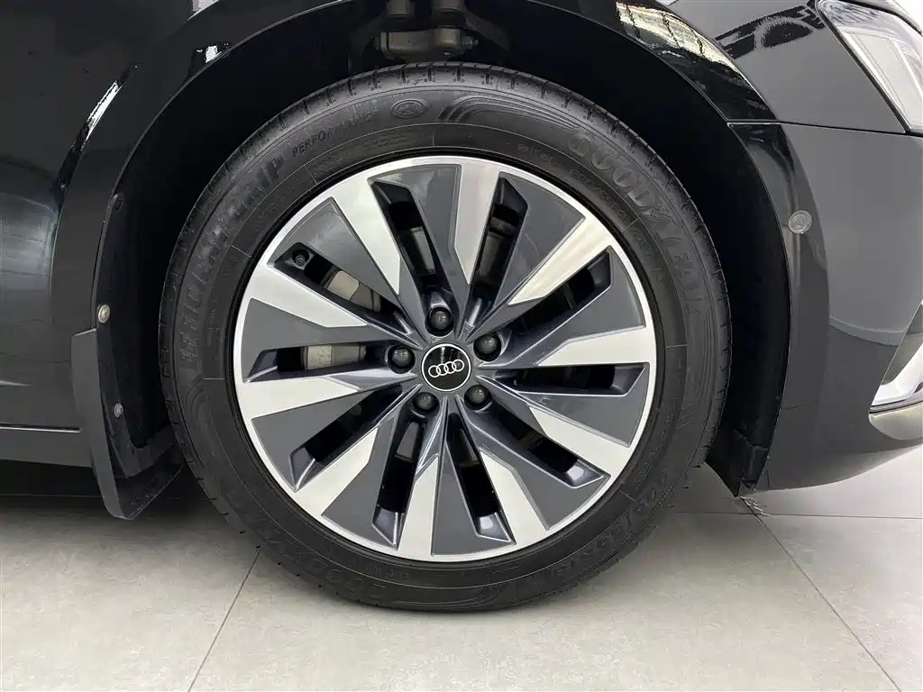 Audi A6L 2024 45 TFSI Premium Elegant Model купить на сайте DeffCars