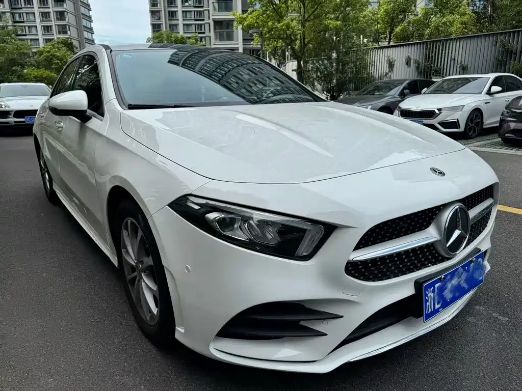 Mercedes-Benz A-Class 2020 A 200 L Sports Sedan купить на сайте DeffCars