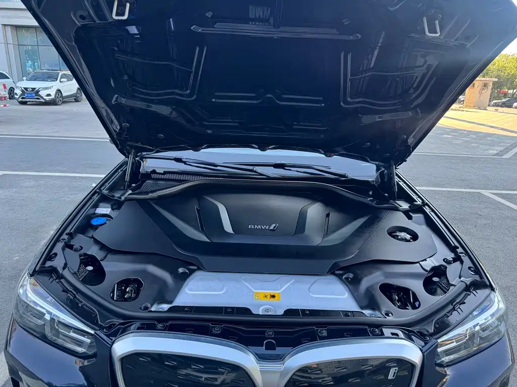 BMW iX3 2022 facelift leading model купить на сайте DeffCars