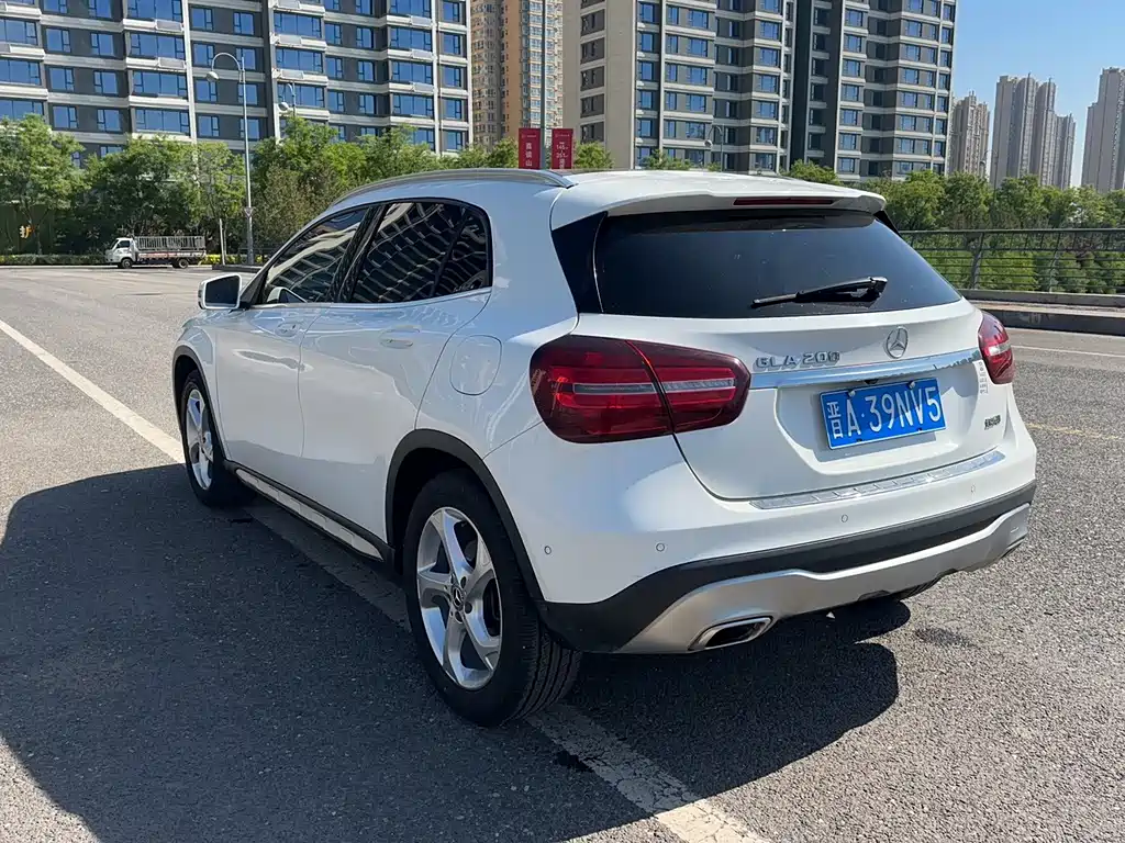 Mercedes-Benz GLA 2018 GLA 200 Dynamic купить на сайте DeffCars