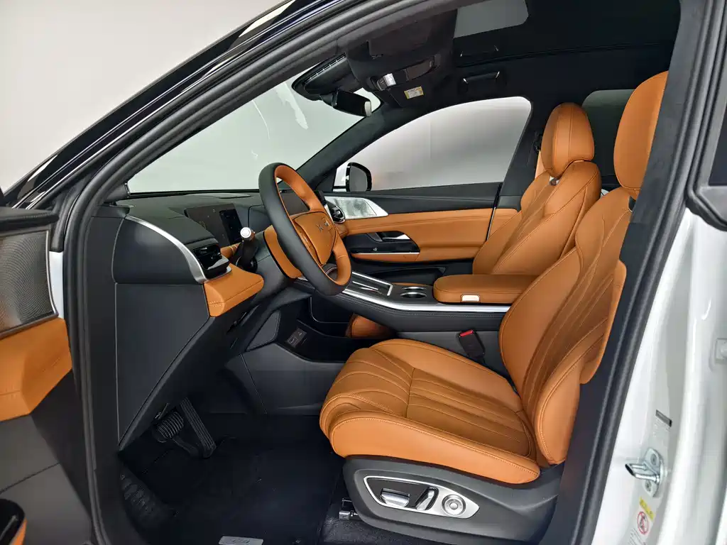 Xpeng G9 2025 model 625 long battery life Max купить на сайте DeffCars