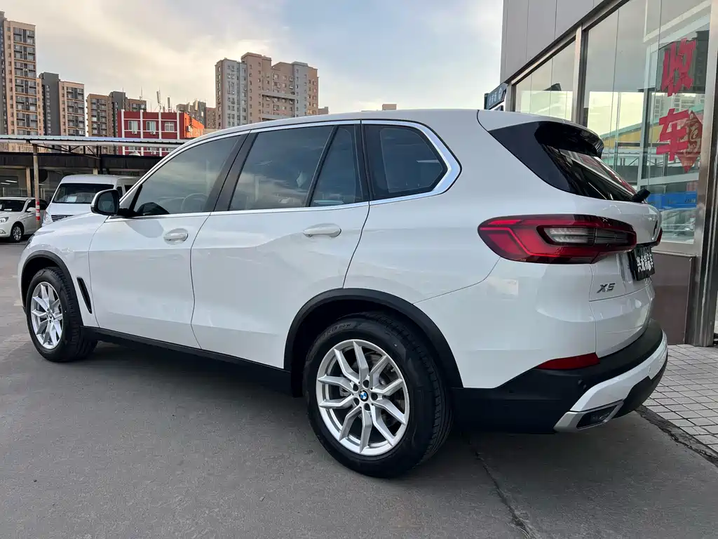BMW X5 imported 2019 xDrive40i M sports package купить на сайте DeffCars