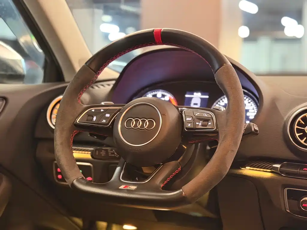 Audi A3 2016 Sportback 35 TFSI LinkedIn купить на сайте DeffCars