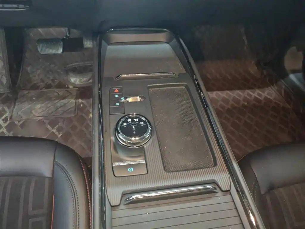Mondeo 2022 facelift EcoBoost 245 luxury model купить на сайте DeffCars