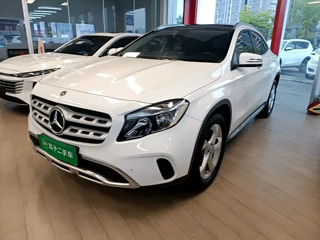 Mercedes-Benz GLA 2019 GLA 200 Dynamic купить на сайте DeffCars