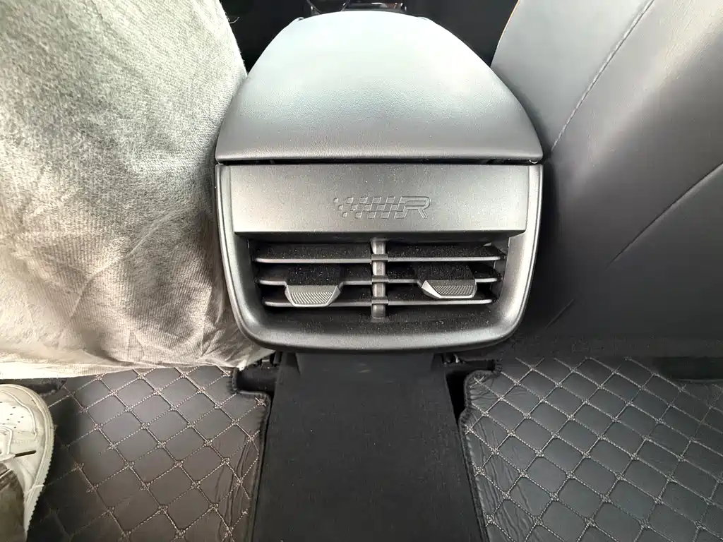 Changan UNI-V 2025 1.5T 500Bar premium sports model купить на сайте DeffCars