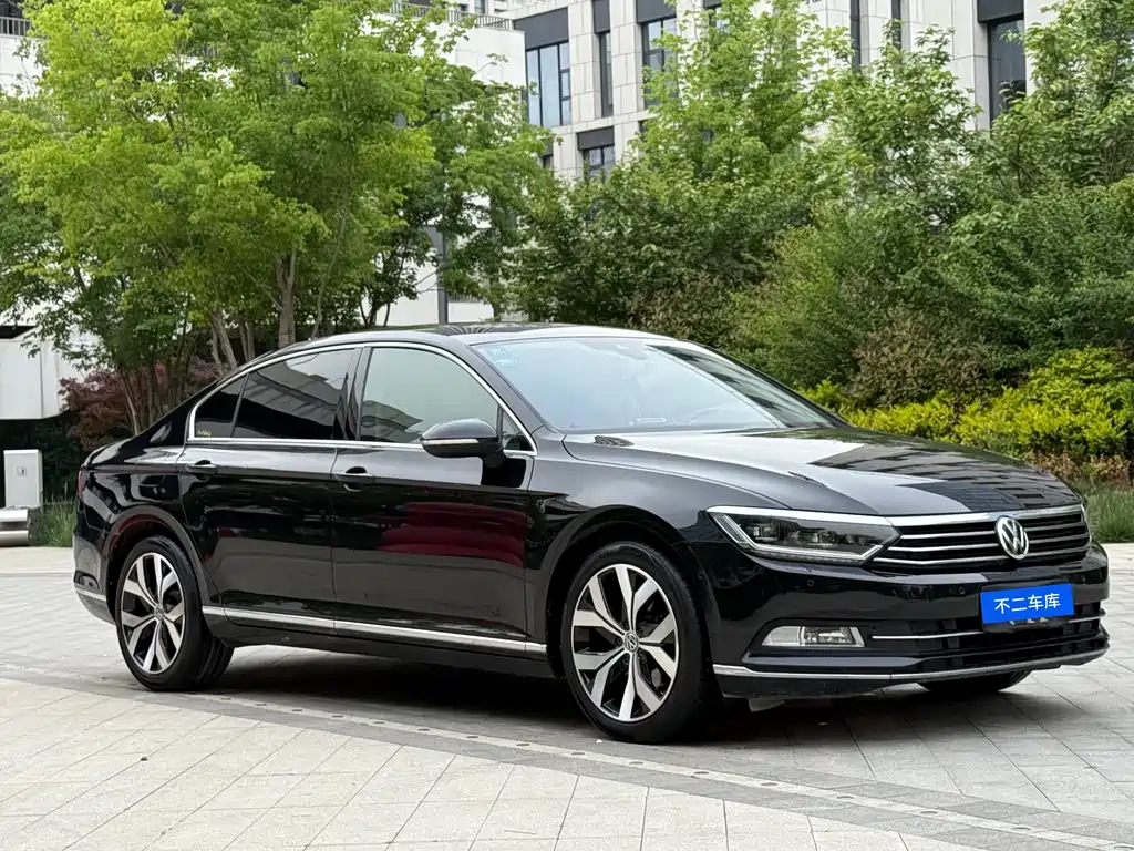 Magotan 2017 380TSI DSG Premium Model купить на сайте DeffCars