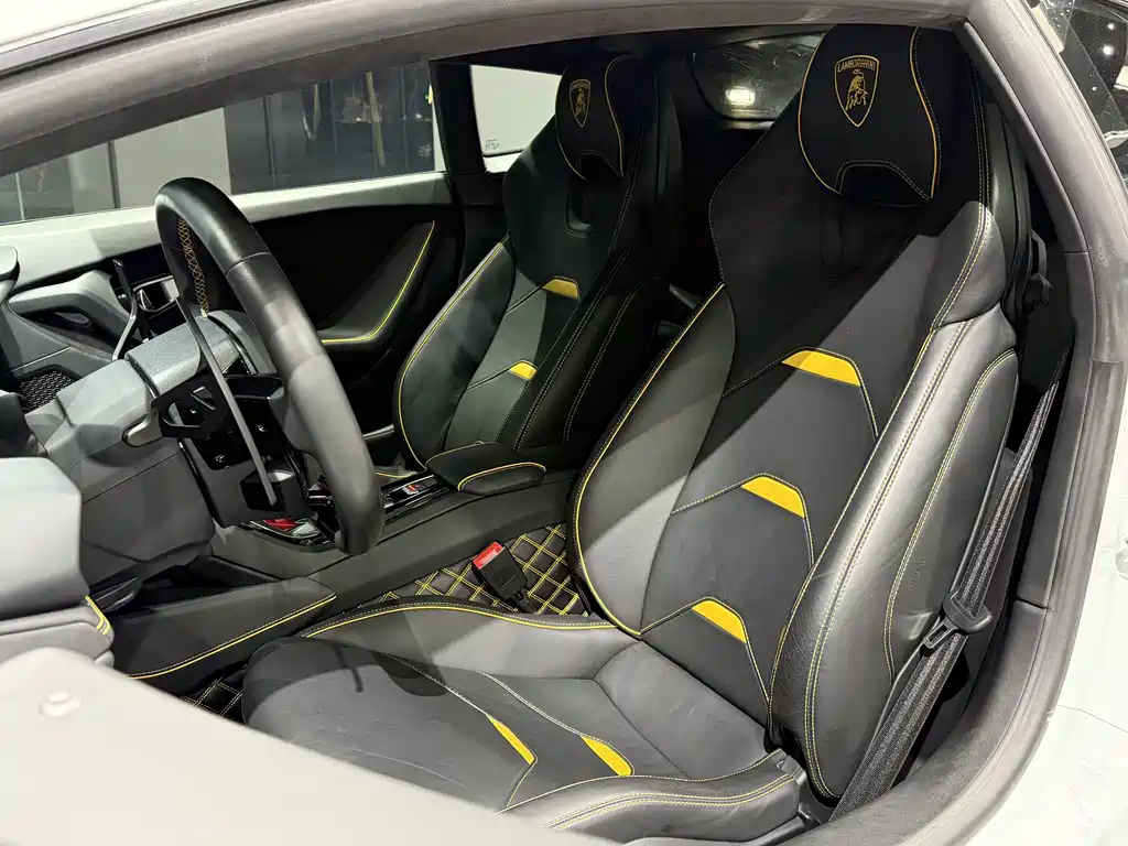 Huracan 2020 Evo RWD купить на сайте DeffCars