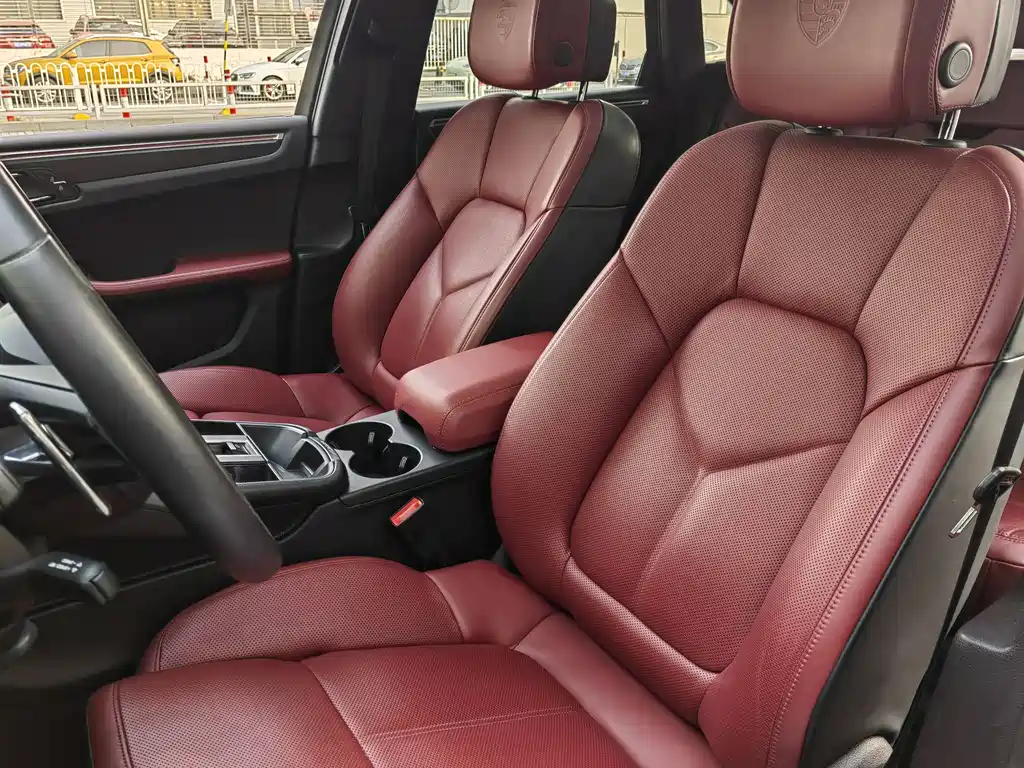 Macan 2021 Macan 2.0T купить на сайте DeffCars