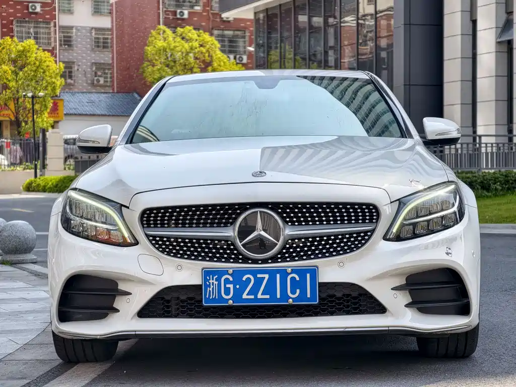 Mercedes-Benz C-Class 2019 C 180 L Fashionable Sports Edition купить на сайте DeffCars