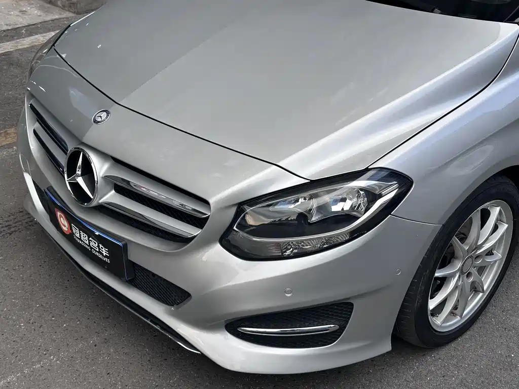 Mercedes-Benz B-Class 2015 B 200 Dynamic купить на сайте DeffCars