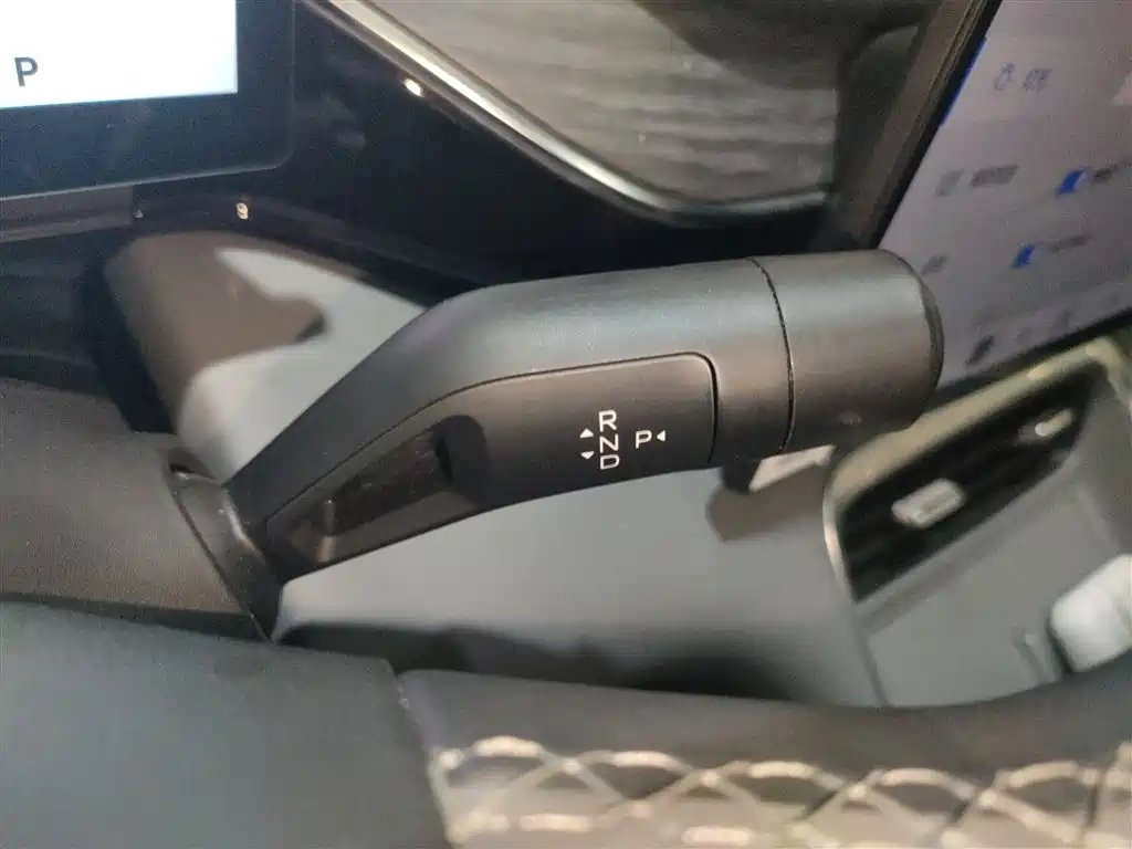 Galaxy L6 2025 EM-i 140km Starship Edition купить на сайте DeffCars