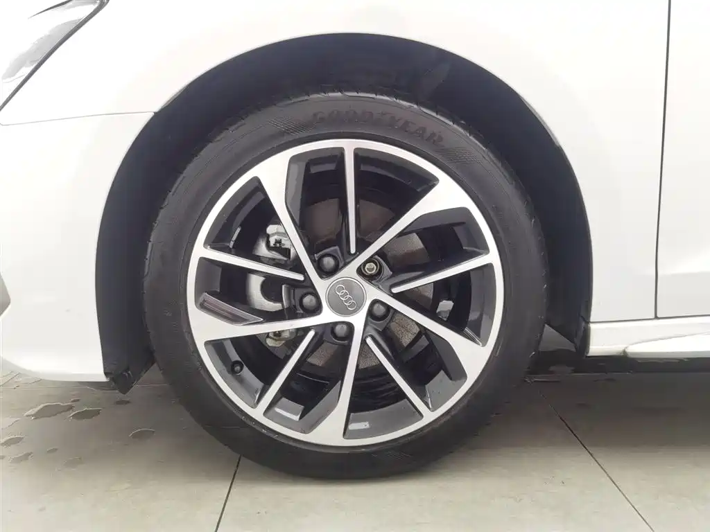 Audi A3 2021 A3L Limousine 35 TFSI aggressive and sporty купить на сайте DeffCars