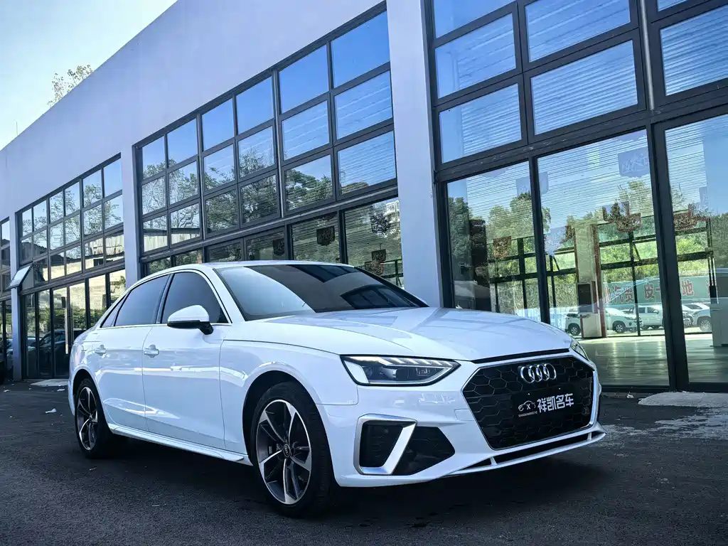 Audi A4L 2024 40 TFSI Fashionable and Dynamic купить на сайте DeffCars