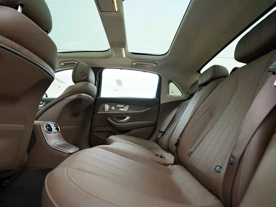 Mercedes-Benz E-Class 2022 facelift E 300 L luxury model купить на сайте DeffCars