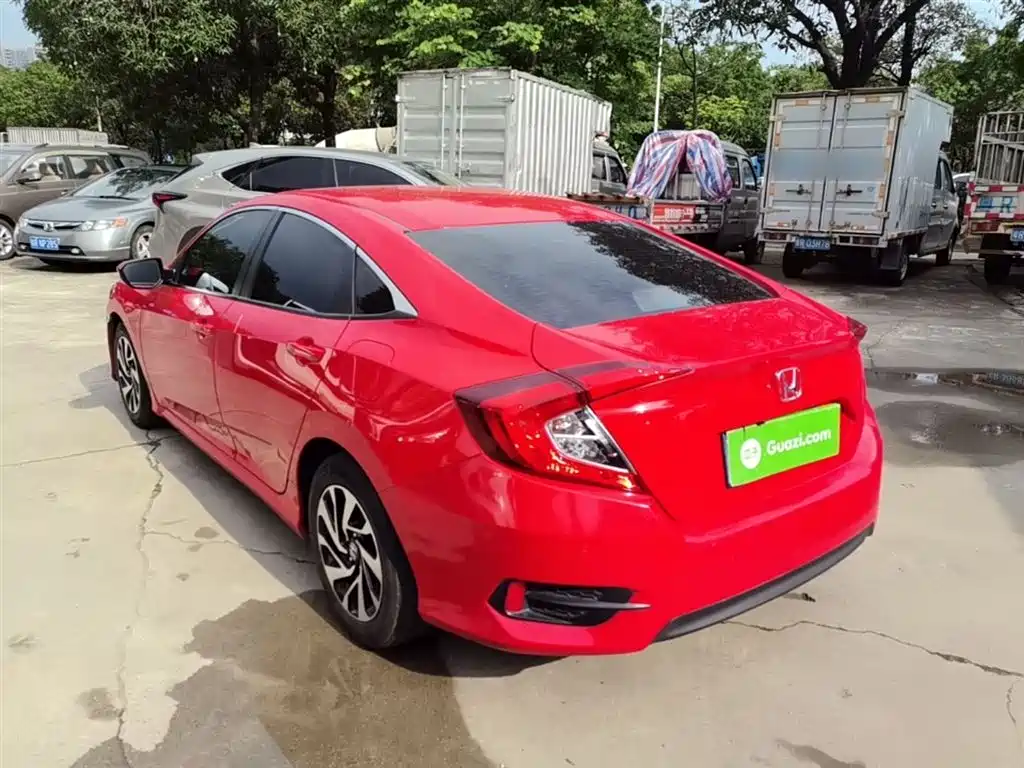 Civic 2016 220TURBO CVT Deluxe Edition купить на сайте DeffCars