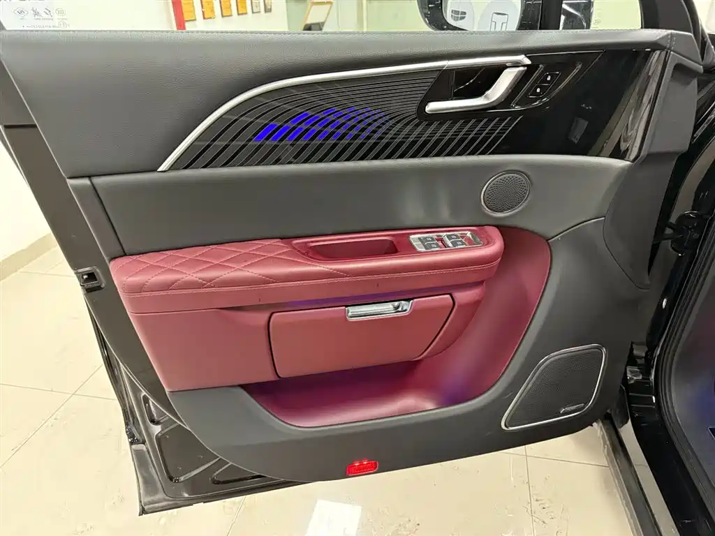 Hongqi E-HS9 2022 model 690km flagship version six seats купить на сайте DeffCars