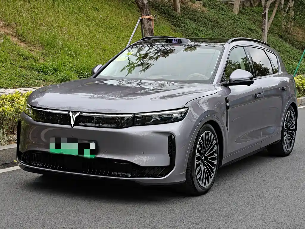 Lantu FREE 2025 FREE+ rear-wheel drive Qiankun version купить на сайте DeffCars