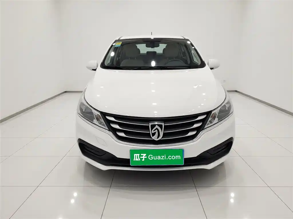 Baojun 310 2016 1.2L manual comfort model купить на сайте DeffCars