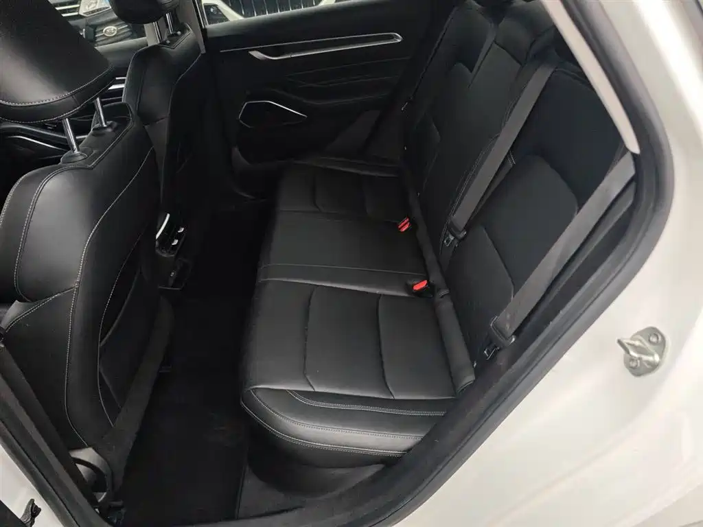 Emgrand 2022 4th generation 1.5L CVT premium model купить на сайте DeffCars