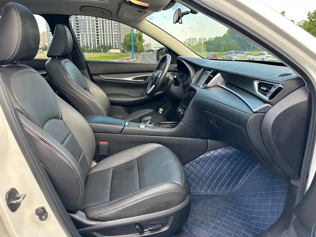Infiniti QX50 2018 2.0T two-wheel drive elite version купить на сайте DeffCars