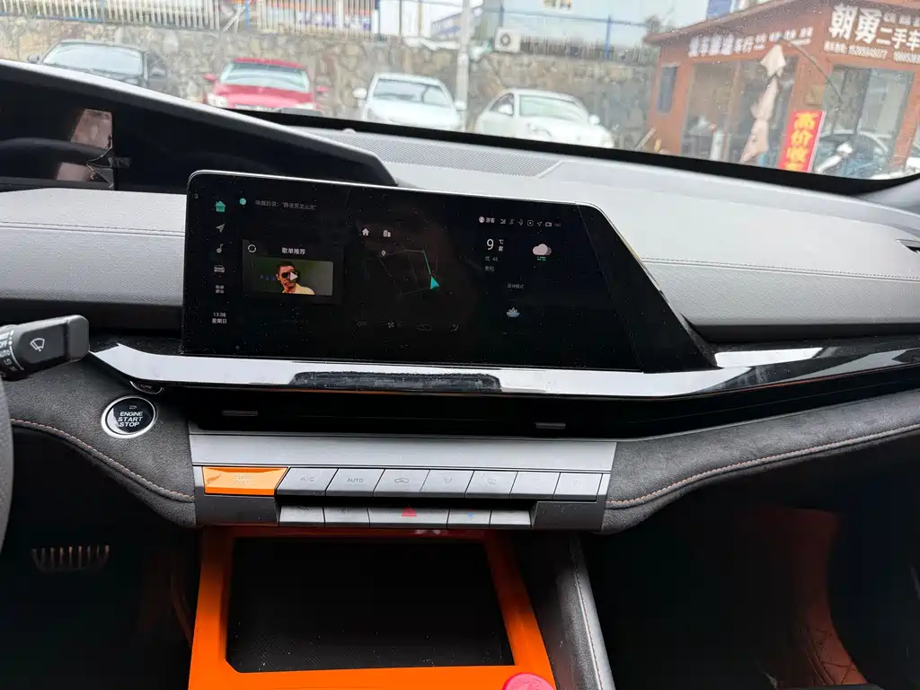 Changan UNI-V 2024 1.5T noble sports model купить на сайте DeffCars