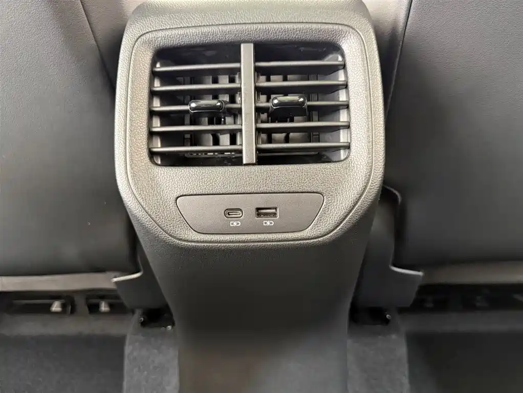 Jetta VS8 2026 280TSI Automatic Supreme Edition купить на сайте DeffCars