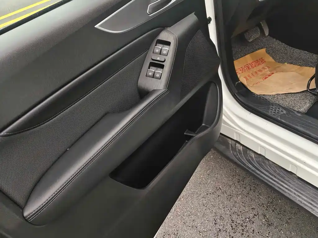 Cannon 2021 2.0T commercial version automatic gasoline two-wheel drive pilot type long box GW4C20B купить на сайте DeffCars