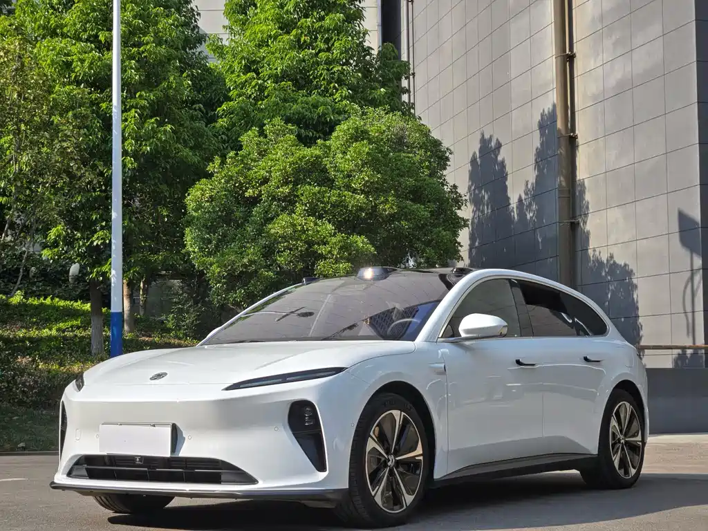 NIO ET5T 2024 model 75kWh Touring купить на сайте DeffCars