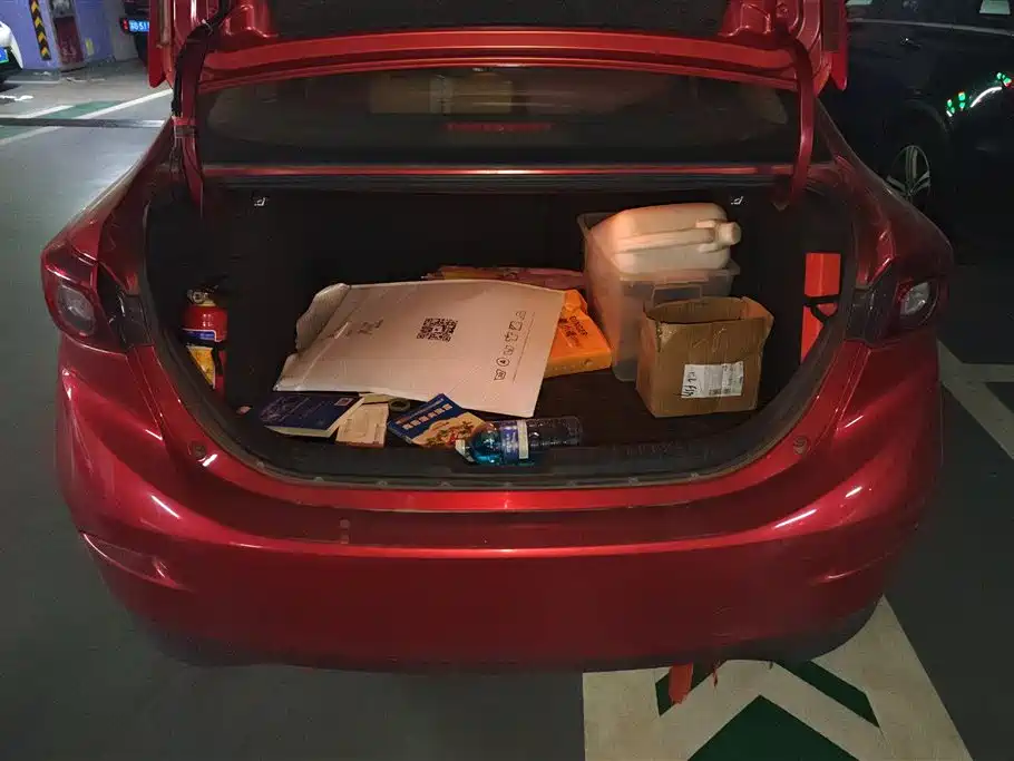 Mazda3 Angkesela 2016 sedan 1.5L automatic comfort type купить на сайте DeffCars