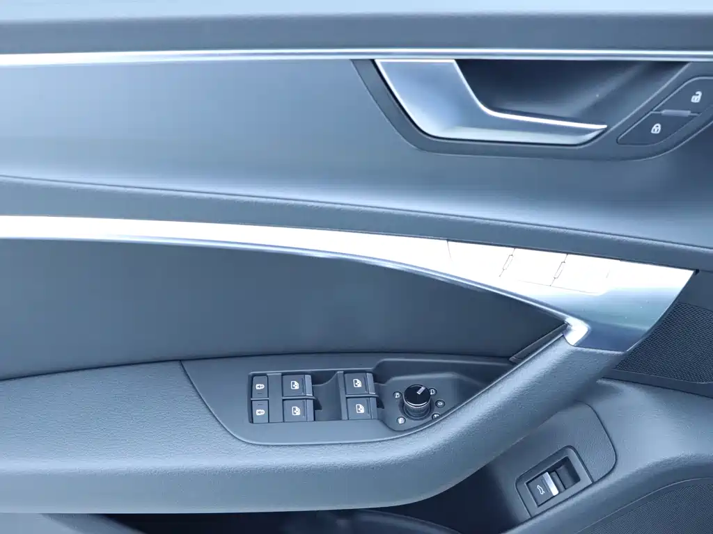 Audi A7 2021 40 TFSI luxury model купить на сайте DeffCars