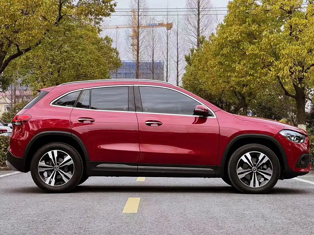 Mercedes-Benz GLA 2022 facelift GLA 200 купить на сайте DeffCars