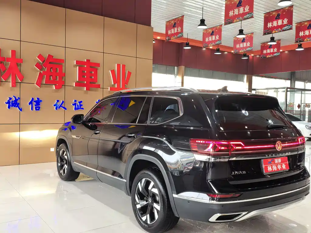 Touron 2022 380TSI four-wheel drive luxury version купить на сайте DeffCars