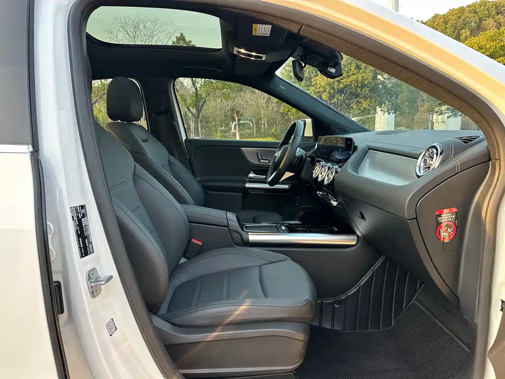 Mercedes-Benz GLA 2024 GLA 200 купить на сайте DeffCars