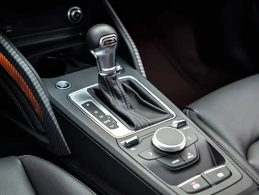 Audi Q2L 2024 facelift 35TFSI fashionable and dynamic купить на сайте DeffCars