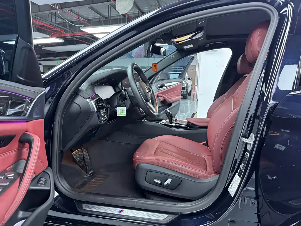 BMW 5 Series 2022 525Li M Sports Package купить на сайте DeffCars