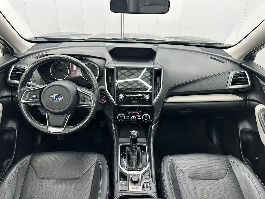 Forester 2022 2.0i AWD Deluxe Edition EyeSight купить на сайте DeffCars