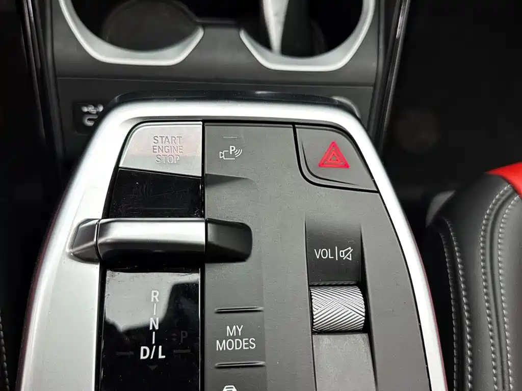 BMW X1 2023 sDrive20Li X Design Package купить на сайте DeffCars