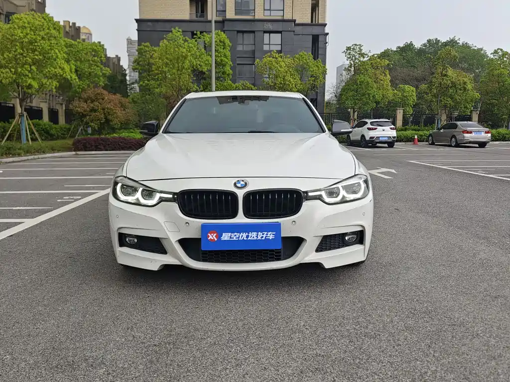 BMW 3 Series 2018 330i M Sports Night Edition купить на сайте DeffCars