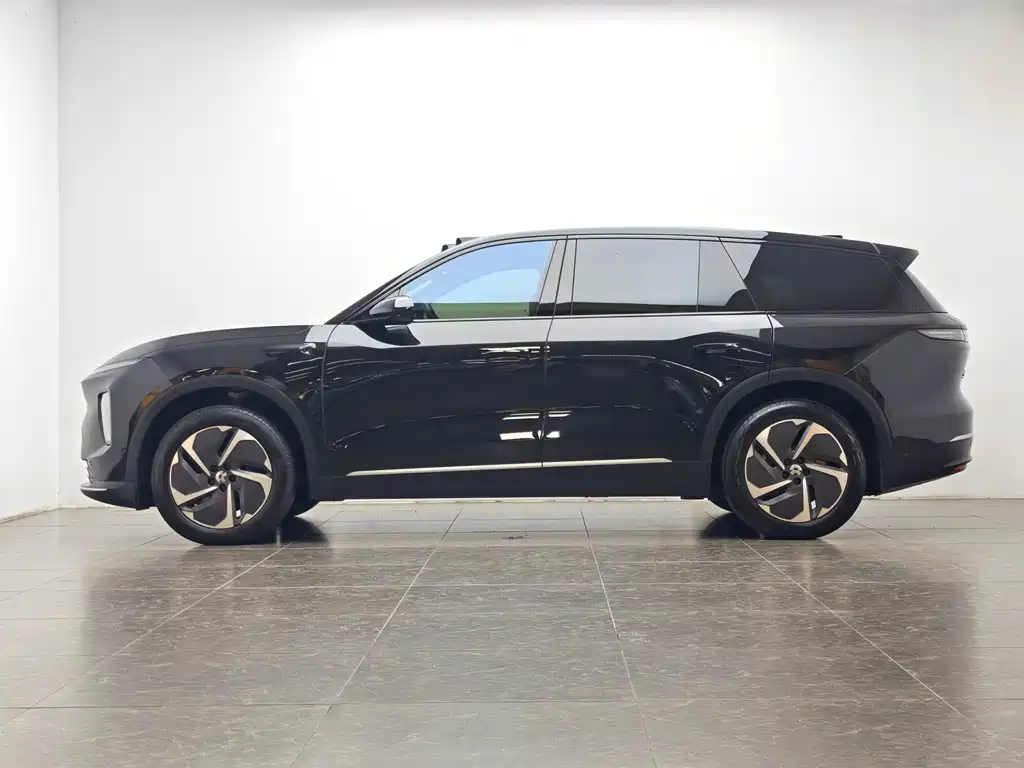 NIO ES8 2024 model 75kWh купить на сайте DeffCars