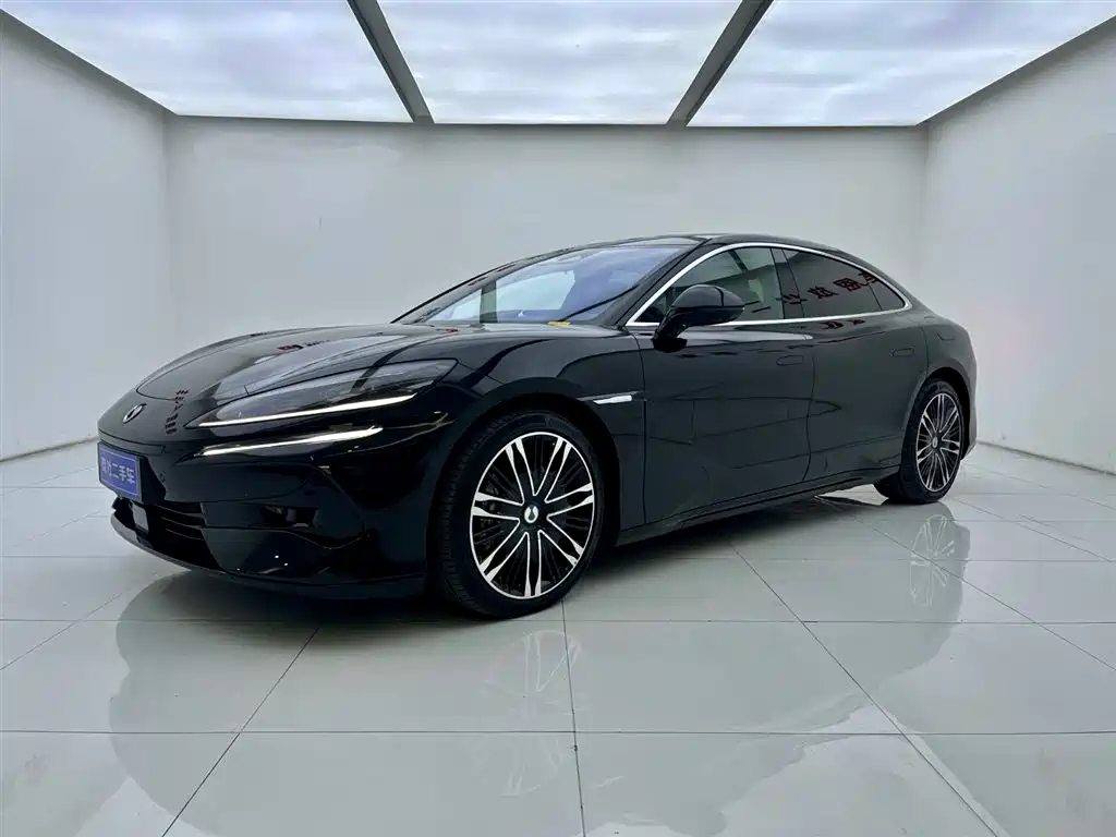 Denza Z9 2024 1100km four-wheel drive Max version купить на сайте DeffCars