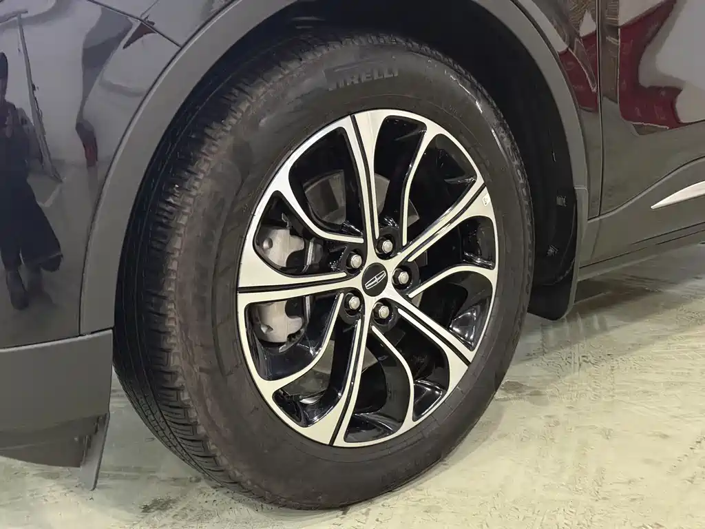 Voyager 2025 facelift 2.0T four-wheel drive premium version купить на сайте DeffCars