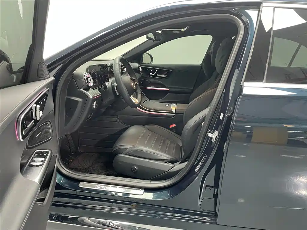 Mercedes-Benz C-Class 2024 facelift three C 260 L sports version купить на сайте DeffCars