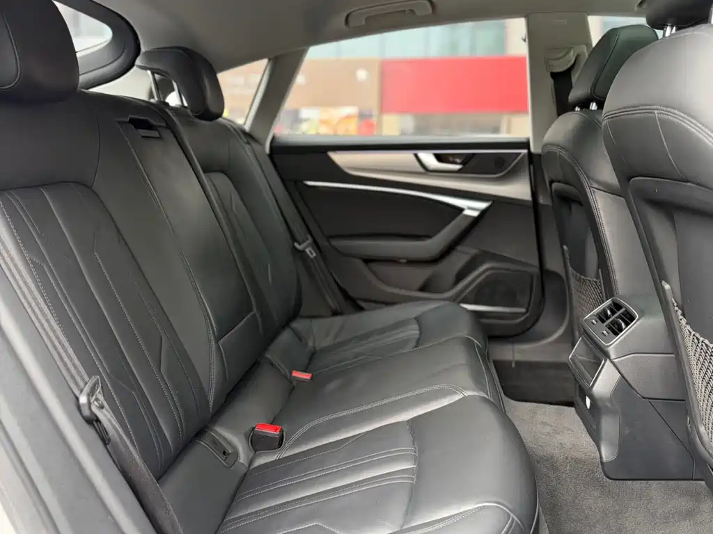 Audi A7 2020 45 TFSI Premium Selection купить на сайте DeffCars