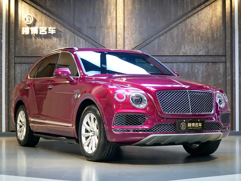 Bentayga 2017 6.0T Standard Edition купить на сайте DeffCars