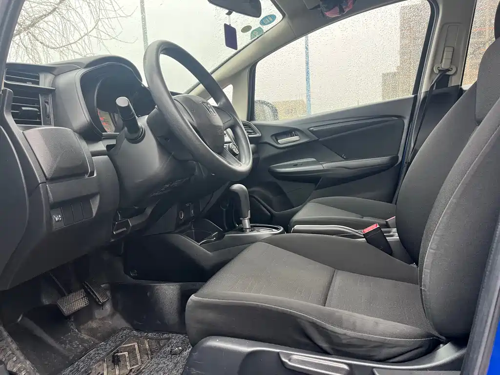 Fit 2018 1.5L CVT Comfort Edition купить на сайте DeffCars