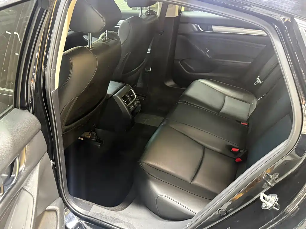 Accord 2022 Sharp Hybrid 2.0L Sharp Collar Edition купить на сайте DeffCars